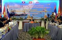 ໄຂກອງປະຊຸມຄັ້ງທີ 15 ບັນດາແຂວງ ນຳ​ໃຊ້​​ເສັ້ນທາງ​ເລກ 8 ​ແລະ​ເລກ 12